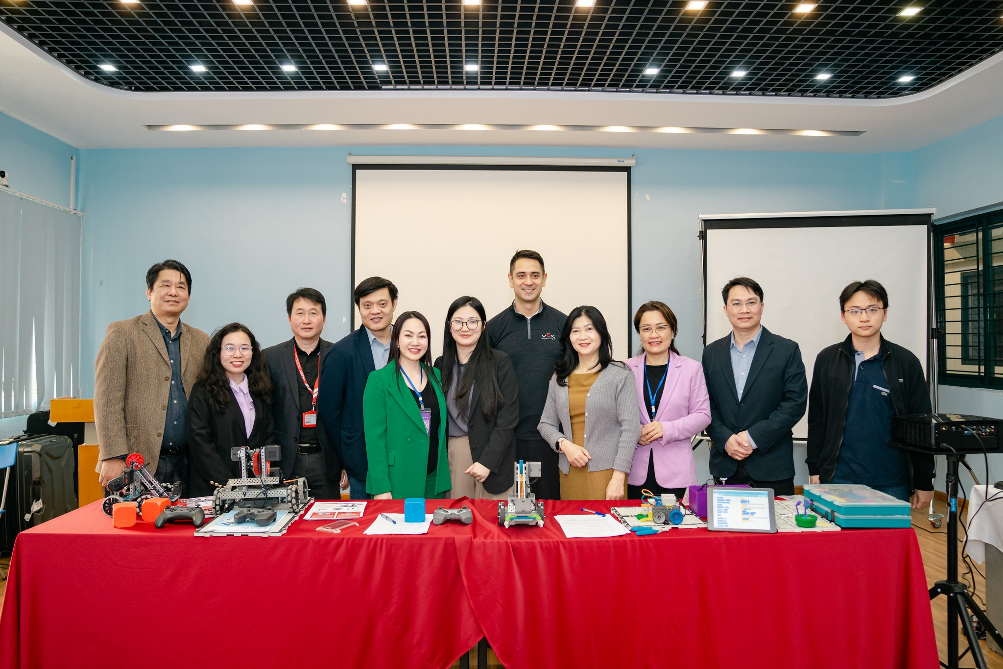 334288532_1356001128581346_7756303327380669050_n